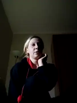 Snapshot of LeraSweet chatting on February 2026 09:11:02 PM LeraSweet online show from February 2026 09:11:02 PM