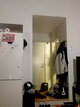 Snapshot of eltoulou chatting on January 2025 05:02:01 PM eltoulou online show from January 2025 05:02:01 PM