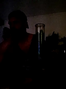 Snapshot of eltoulou chatting on February 2025 09:31:02 PM eltoulou online show from February 2025 09:31:02 PM