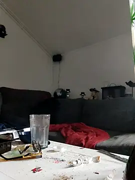 Snapshot of eltoulou chatting on March 2025 12:39:02 PM eltoulou online show from March 2025 12:39:02 PM