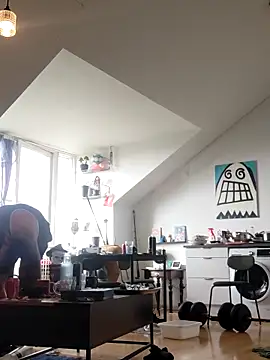 Snapshot of eltoulou chatting on September 2025 08:03:01 AM eltoulou online show from September 2025 08:03:01 AM