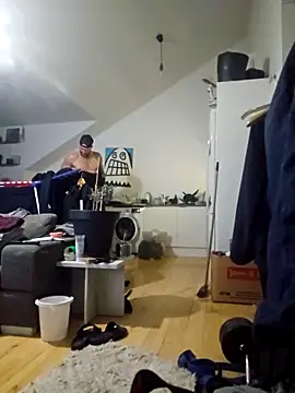 Snapshot of eltoulou chatting on February 2026 07:34:02 PM eltoulou online show from February 2026 07:34:02 PM