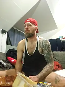 Snapshot of eltoulou chatting on February 2026 08:05:02 PM eltoulou online show from February 2026 08:05:02 PM