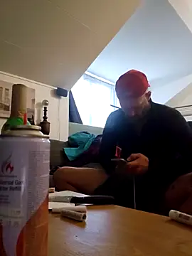 Snapshot of eltoulou chatting on February 2026 06:58:02 AM eltoulou online show from February 2026 06:58:02 AM