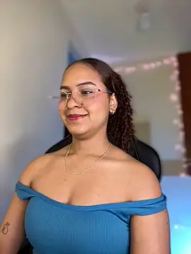 gretta kler1 online show from December 2024 01:38:02 PM