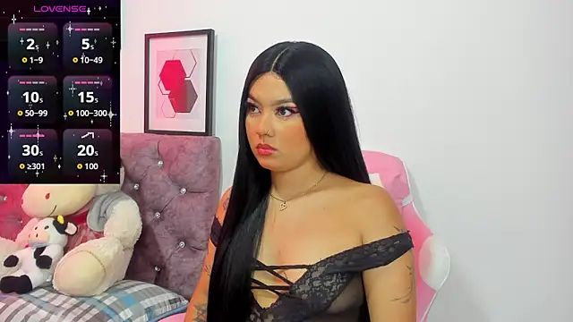 Snapshot of ashliekitty__011 chatting on April 2026 07:18:02 PM ashliekitty 011 online show from April 2026 07:18:02 PM