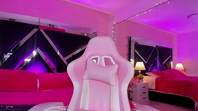 Andrex Joness online show from February 2025 04:47:01 AM