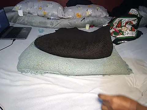 Finito cutie online show from March 2026 02:15:02 AM