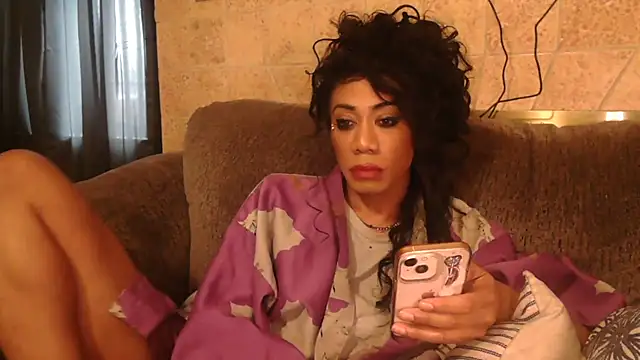 CaramelDipper online show from March 2026 06:49:01 PM