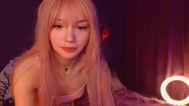 Snapshot of SandraBoyl chatting on March 2025 01:10:02 AM SandraBoyl online show from March 2025 01:10:02 AM