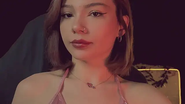 Snapshot of SandraBoyl chatting on December 2025 08:56:02 AM SandraBoyl online show from December 2025 08:56:02 AM