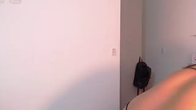 Snapshot of SaraApril_1 chatting on March 2025 12:15:02 AM SaraApril 1 online show from March 2025 12:15:02 AM