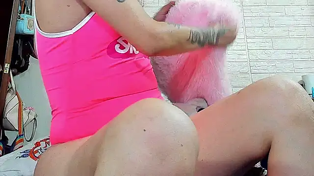 Snapshot of Thalia_sweetlust chatting on March 2025 11:20:01 PM Thalia sweetlust online show from March 2025 11:20:01 PM