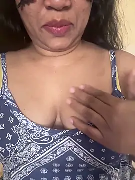 Snapshot of Shasha_X chatting on March 2025 06:33:02 PM Shasha X online show from March 2025 06:33:02 PM