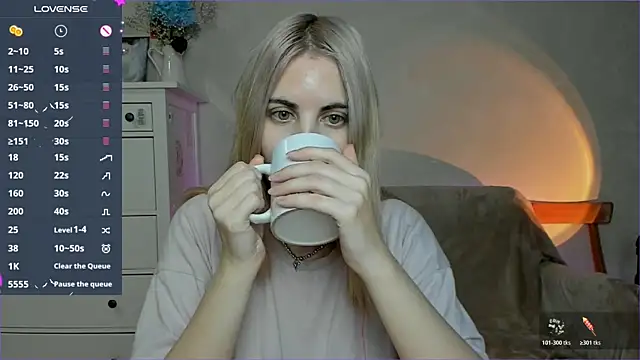 pawpaws online show from November 2025 07:00:02 AM