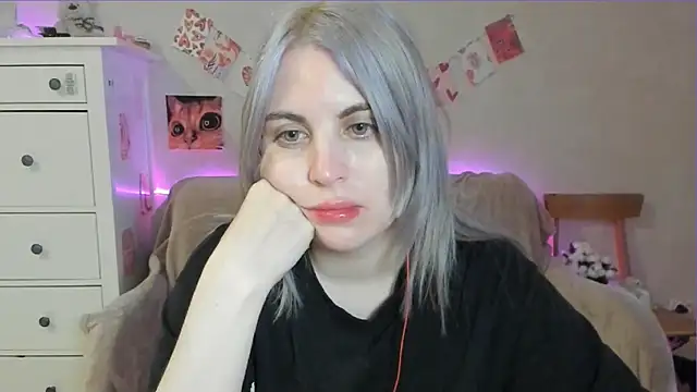 pawpaws online show from May 2026 07:25:02 AM