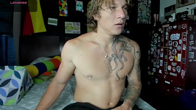 Snapshot of Tom_Krakow chatting on September 2025 05:57:02 PM Tom Krakow online show from September 2025 05:57:02 PM