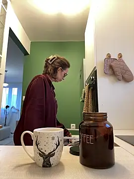 Snapshot of Hii_Lolla chatting on December 2024 09:33:02 AM Hii Lolla online show from December 2024 09:33:02 AM