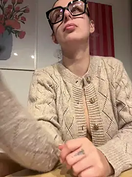 Hii Lolla online show from March 2026 04:57:01 PM