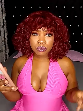 Snapshot of rosey_cheeks chatting on May 2026 01:35:01 AM rosey cheeks online show from May 2026 01:35:01 AM