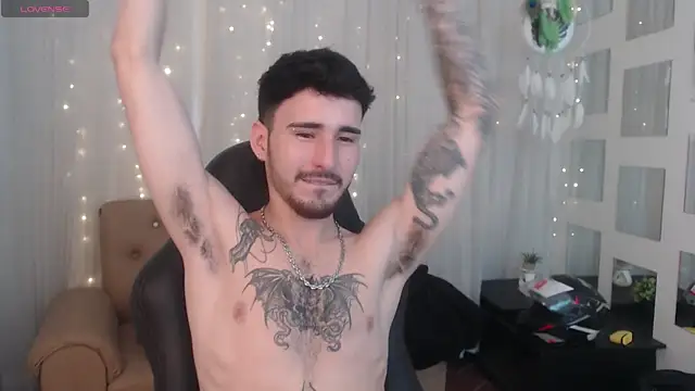 DmitriSanders online show from December 2024 11:24:02 PM