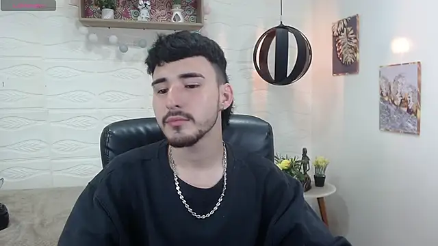 DmitriSanders online show from January 2025 08:58:02 PM