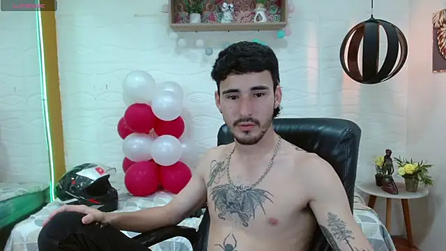 DmitriSanders online show from February 2025 11:37:02 PM