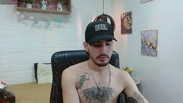 DmitriSanders online show from March 2025 09:31:02 PM