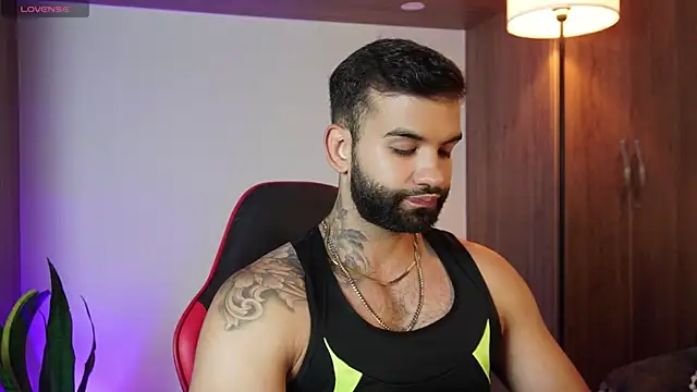 MarkHazze online show from November 2025 10:07:02 PM