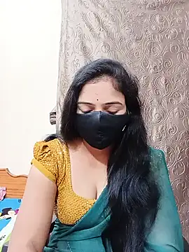 Snapshot of Keerthi-Telugu chatting on November 2025 05:18:02 AM Keerthi-Telugu online show from November 2025 05:18:02 AM