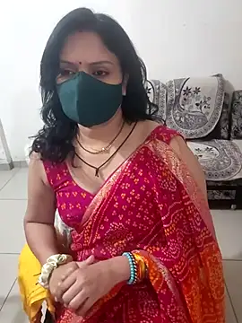 Snapshot of khushikhushi chatting on April 2026 05:06:02 PM khushikhushi online show from April 2026 05:06:02 PM