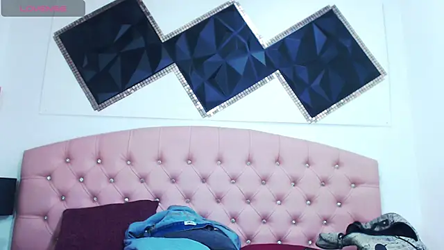 andrea safeira doll online show from March 2025 01:35:02 AM