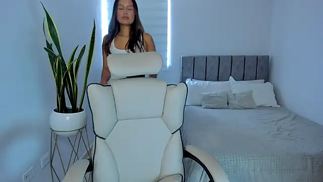 AndreaMartini online show from March 2025 06:43:02 PM