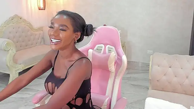 shantallknowless online show from July 2026 06:26:01 PM