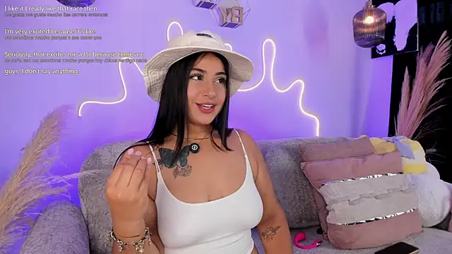 GabyRhodes online show from July 2026 07:07:02 PM