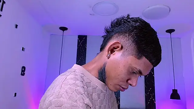 Damar fhelipe online show from October 2025 04:21:01 AM