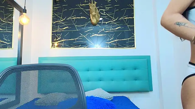 Cloeandtyfanny online show from September 2025 10:48:02 PM