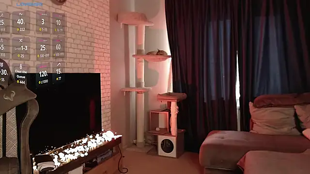 Snapshot of LeoPaulini chatting on March 2025 12:57:02 PM LeoPaulini online show from March 2025 12:57:02 PM