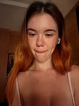 Snapshot of Teya_New chatting on February 2026 07:07:01 AM Teya New online show from February 2026 07:07:01 AM