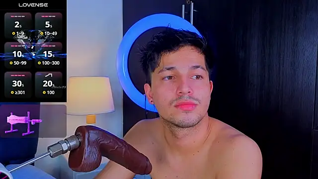 Issac james  online show from May 2026 05:04:01 AM