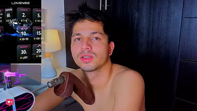 Issac james  online show from May 2026 04:42:01 AM
