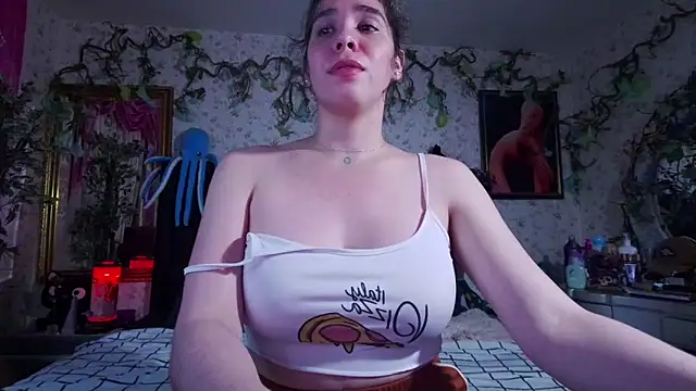 Elizabeth77  online show from September 2025 10:22:01 PM