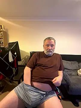 LondonTeffy online show from December 2024 10:12:01 PM