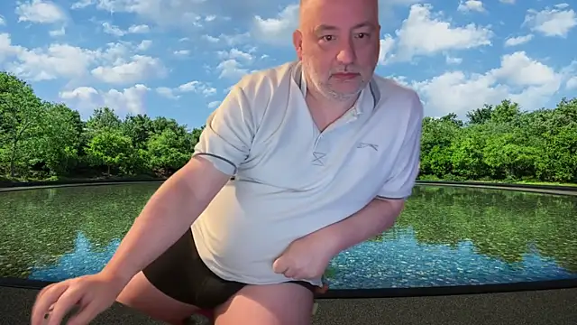 LondonTeffy online show from December 2024 10:09:02 PM