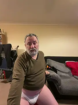 LondonTeffy online show from February 2025 12:03:02 PM