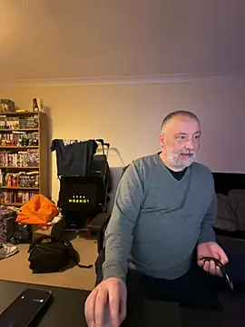 LondonTeffy online show from March 2025 10:17:02 PM