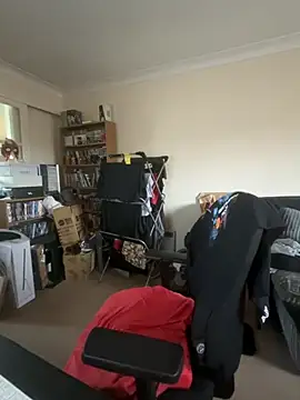 LondonTeffy online show from September 2025 10:15:02 AM