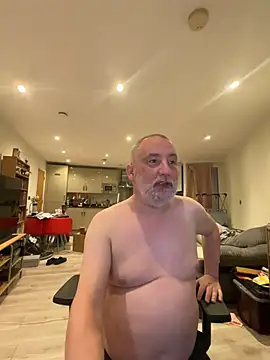 LondonTeffy online show from May 2026 09:22:01 PM