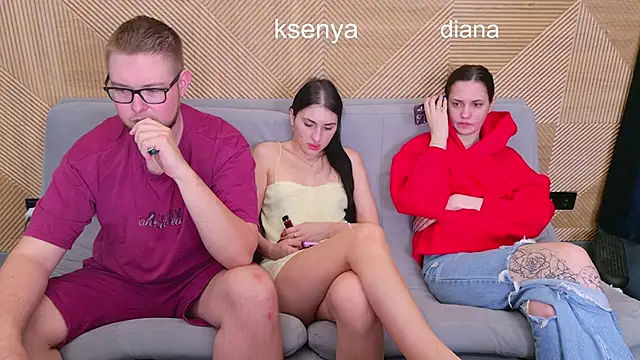 Ksenny online show from May 2026 05:36:02 AM