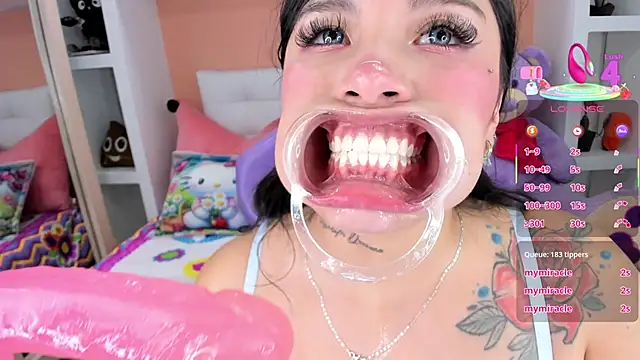 Snapshot of miss_keisi chatting on February 2025 05:31:01 PM miss keisi online show from February 2025 05:31:01 PM